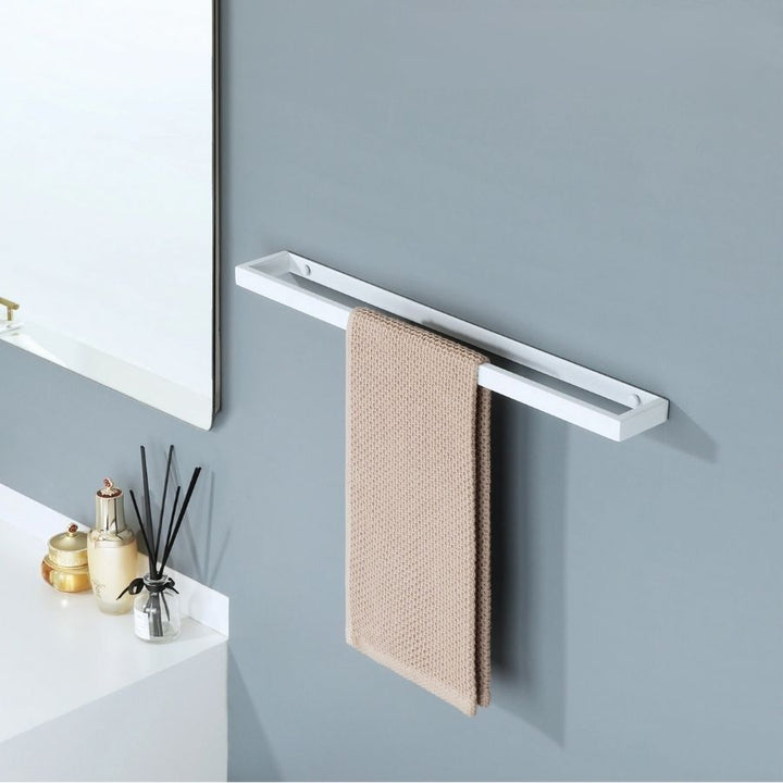 Barre porte-serviettes murale blanc / 20 cm