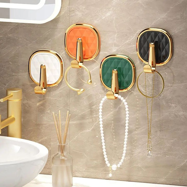 Crochet en plastique salle de bain