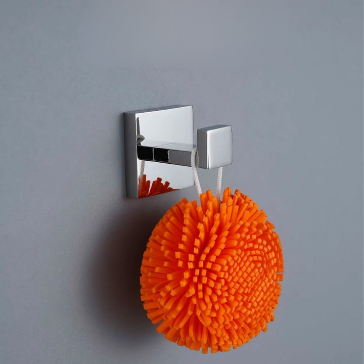 Crochet mural carré inox poli miroir utilisé pour éponge de bain orange