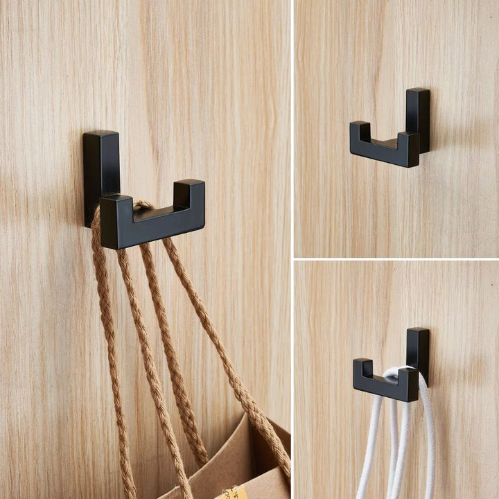 Différentes utilisation de la patère double crochet noire